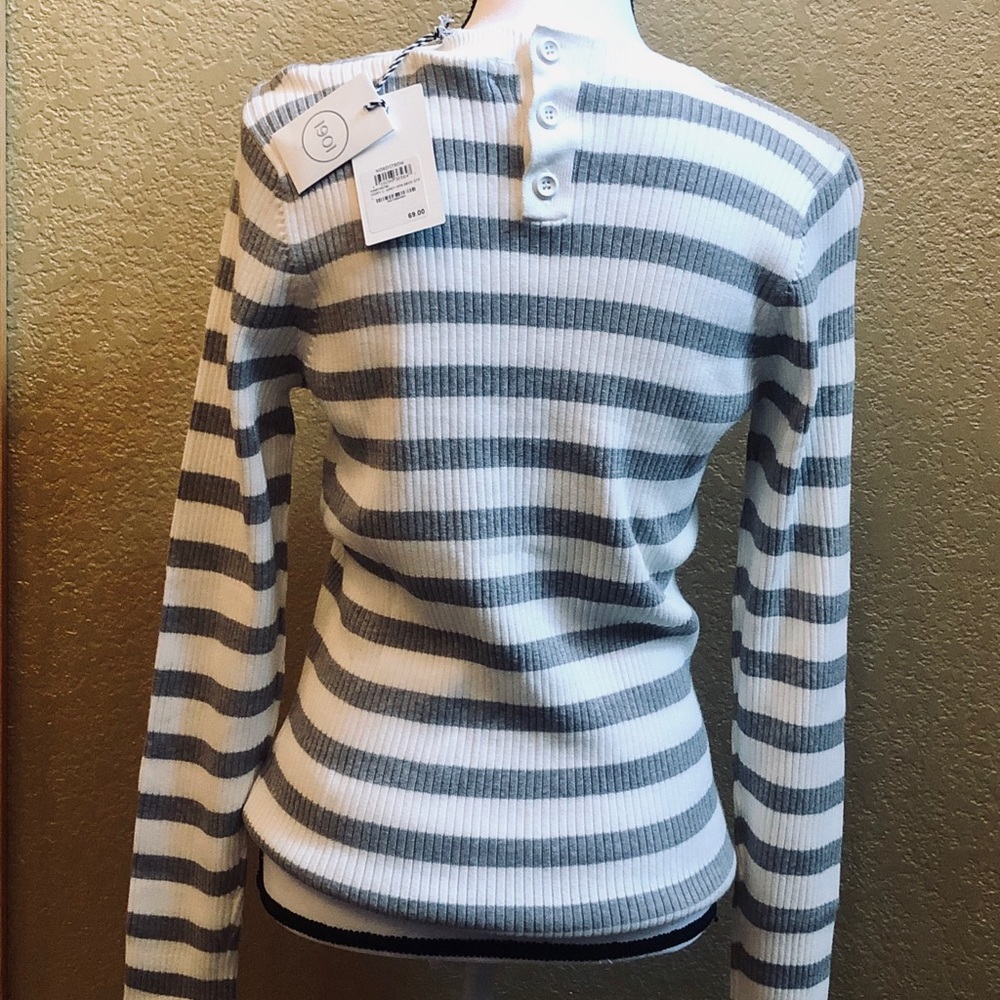 1901 Ribbed Sweater - Picture 2 of 3